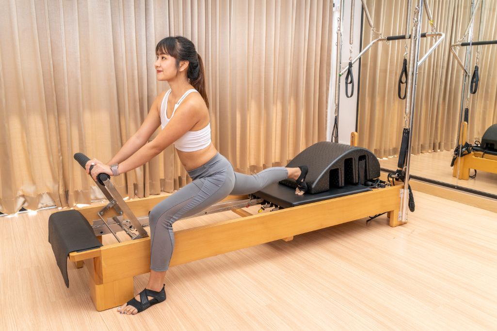 Girl exercise in Gym